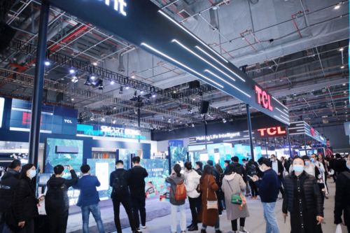 TCL發布游戲智屏C9，攜手EDG戰隊深耕湖北網絡技術服務